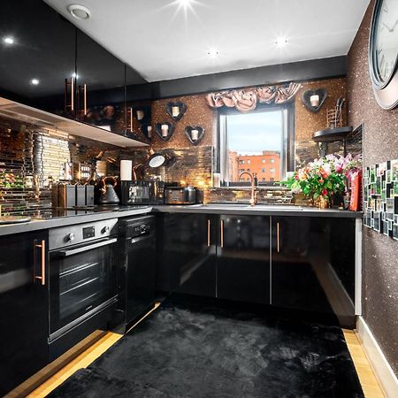 Luxury 1 Bed Flat With Parking 11K - Top Rated - Netflix - Wifi - 70 Inch Smart Tv - Birmingham City Centre - Tv In Bedroom - Top Rated Exteriér fotografie