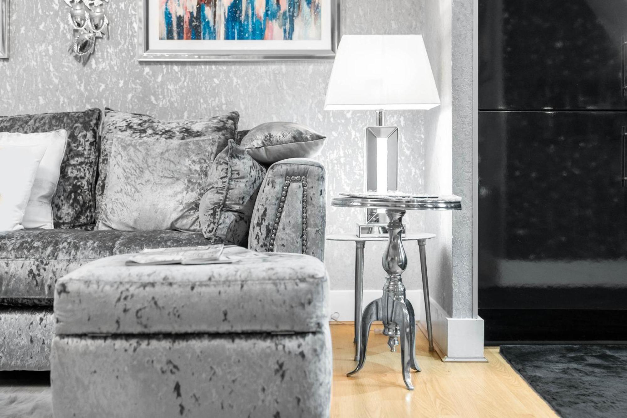 Luxury 1 Bed Flat With Parking 11K - Top Rated - Netflix - Wifi - 70 Inch Smart Tv - Birmingham City Centre - Tv In Bedroom - Top Rated Exteriér fotografie